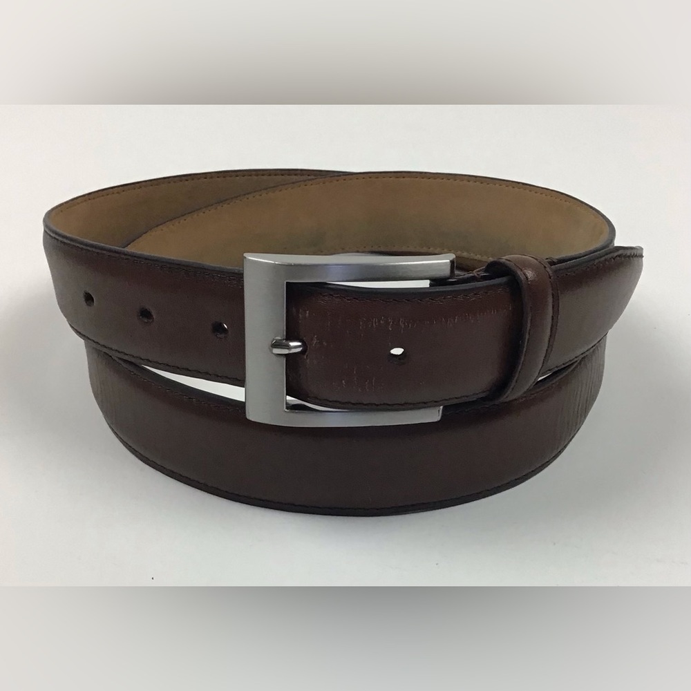 Allen Edmonds Main Street leather belt size 42 brown
